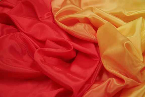 4281マジソンボーダー(FM10.黄/赤)